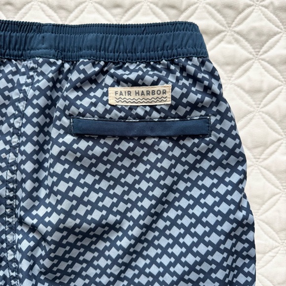 Fair Harbor Kids Anchor Trunk Mist Seaview Swim Trunks Blue White Size M - Picture 10 of 12